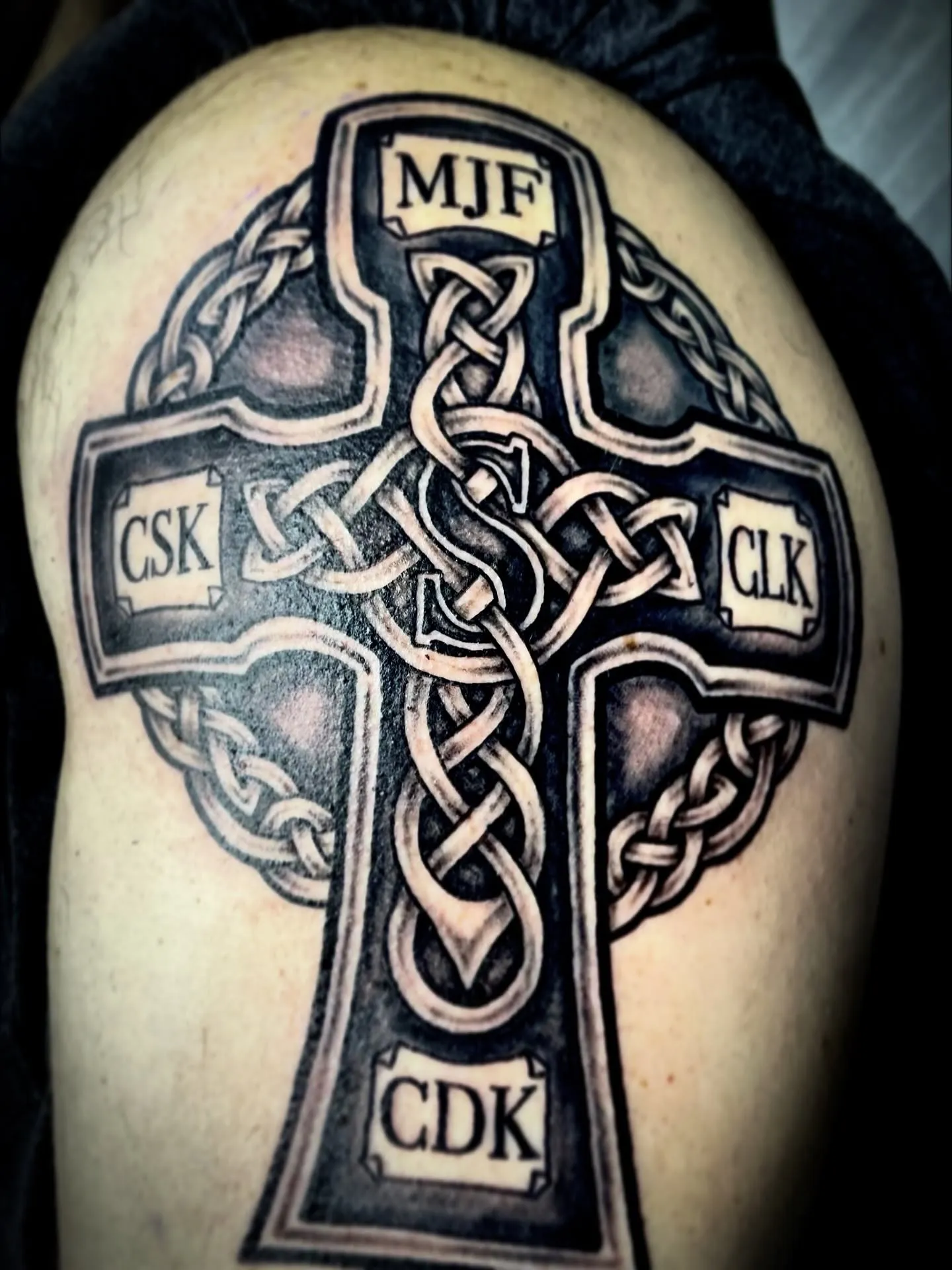 Tattoo by Sam Woodard at Legacy Tattoo Company in Kelso, WA